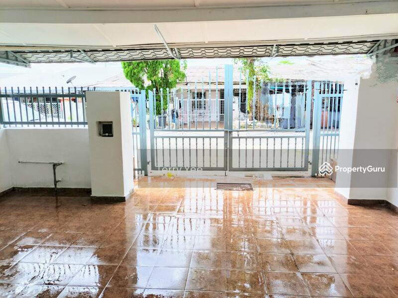 For Rent - Single Storey House Taman Sungai Besi Indah
