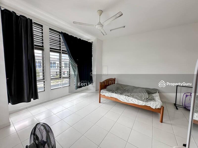 Rumah Teres 2 Tingkat untuk Dijual di Eco Grandeur (Puncak Alam) - Ken Lai - PropertyGuru.com.my