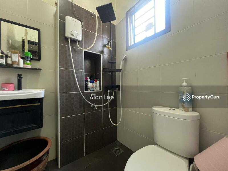 For Sale - Taman Nusa Bayu
