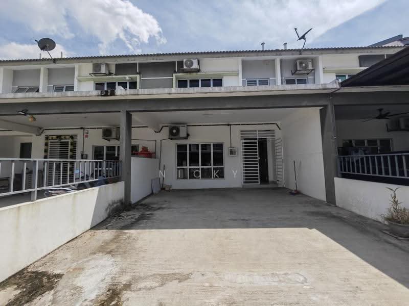 Rumah Teres untuk Dijual di Sungai Choh (Serendah) - Nicky Lai - Exterior - PropertyGuru.com.my