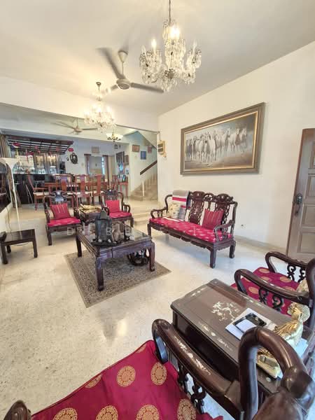 Rumah Teres 2-Tingkat untuk Dijual di Taman Lucky (Bangsar) - Debbie Lam - PropertyGuru.com.my