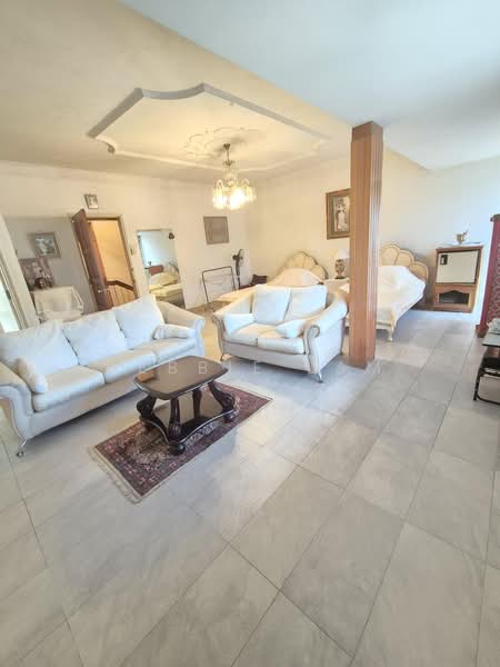 Rumah Teres 2-Tingkat untuk Dijual di Taman Lucky (Bangsar) - Debbie Lam - PropertyGuru.com.my