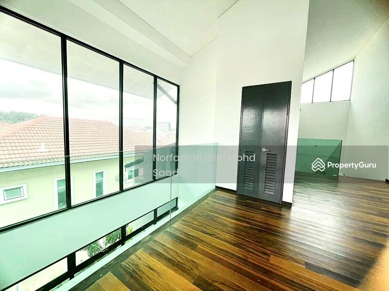 For Sale - New, Modern, 2.5 storey bungalow, taman universiti, bangi