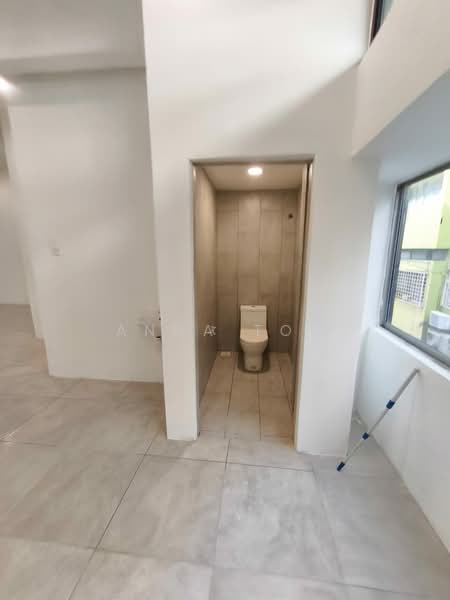 Shop / Office for Rent in Taman Tun Dr Ismail (Kuala Lumpur) - Anna Toh - Bathroom - PropertyGuru.com.my