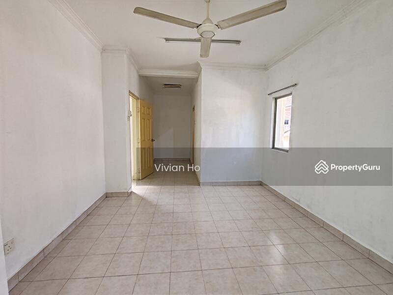 For Sale - Ascott Hill