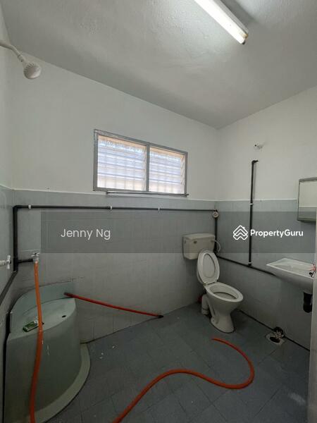 Untuk Disewa - Newly refurbished 2 Sty House at Bercham Ipoh