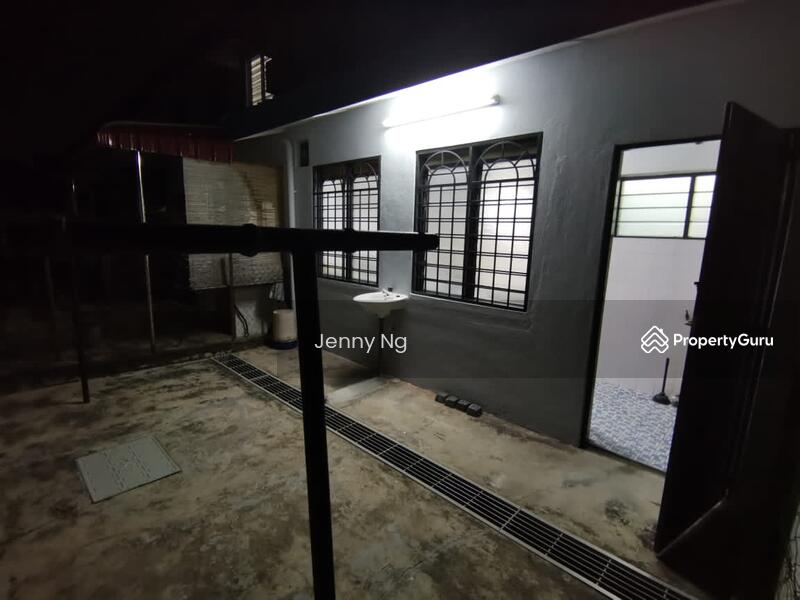 For Rent - TAMAN KLEDANG PERTAMA, MENGLEMBU