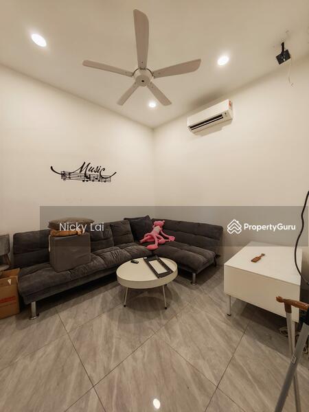 Untuk Dijual - Lake Club Parkhome
