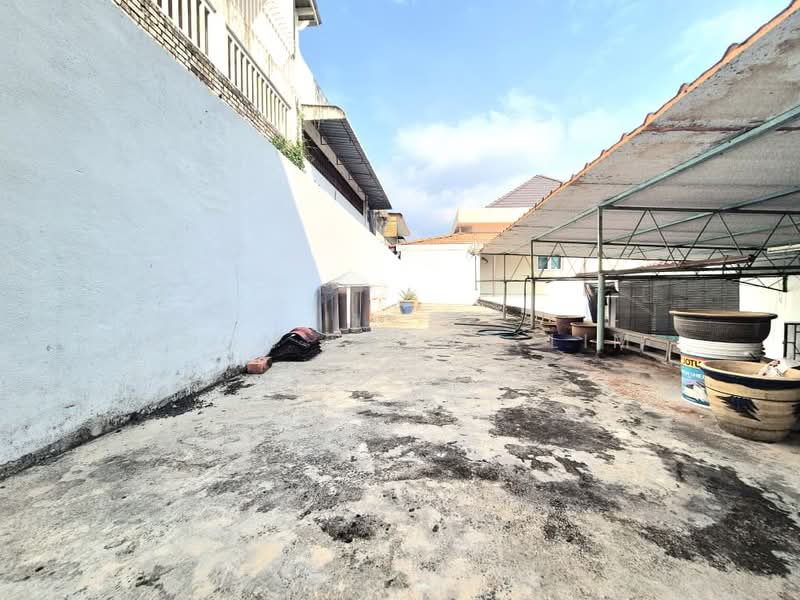 Semi-Detached House for Sale in Bukit Dumbar (Jelutong) - Soon Seong Lim - PropertyGuru.com.my