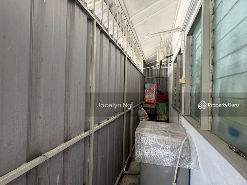 For Sale - Taman Kempas