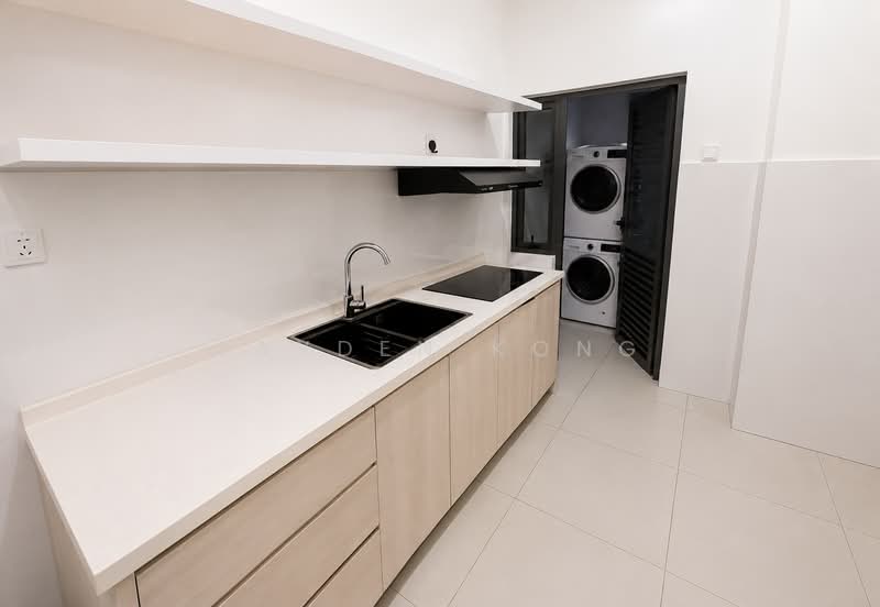 Pangsapuri untuk Disewa di D7 (D'Seven Lagoon Perdana) - Jayden Kong - Kitchen - PropertyGuru.com.my