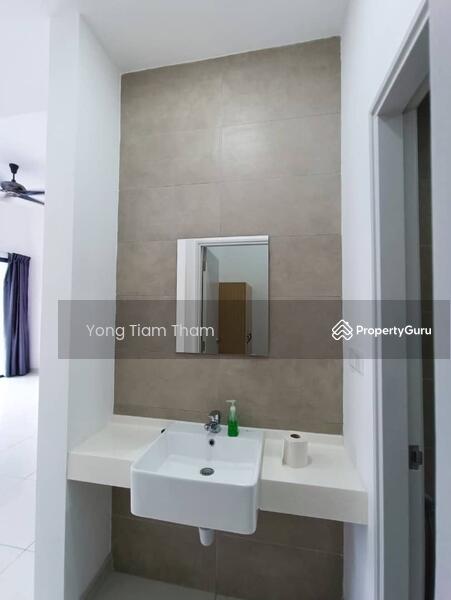 For Rent - Riana South