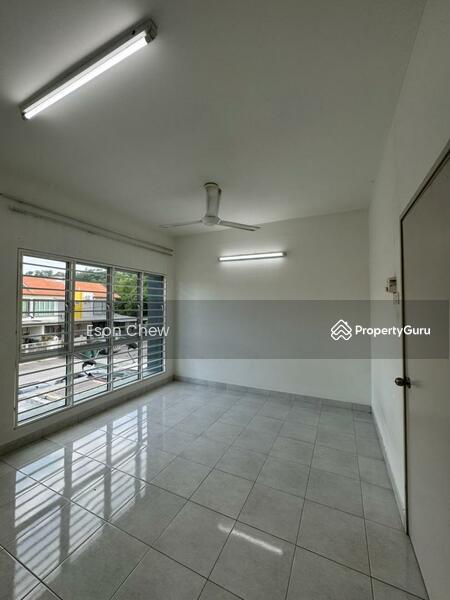 For Rent - Hillpark 3 (Eugenia)