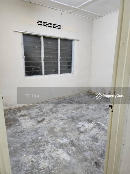 For Sale - kampung padang balang