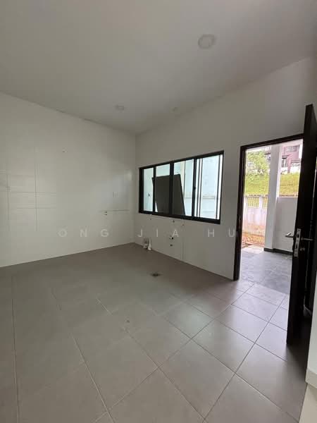 Semi-Detached House for Sale in Saujana Sutera, S2 Height (Seremban 2) - Ong Jia Hui - PropertyGuru.com.my