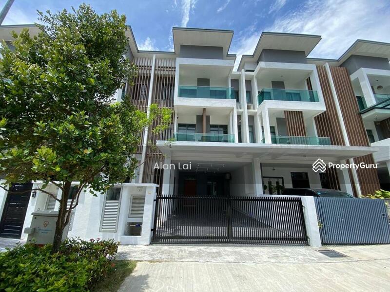 Rumah Teres 3 Tingkat untuk Dijual di Bandar Nusaputra (Puchong) - Alan Lai - PropertyGuru.com.my