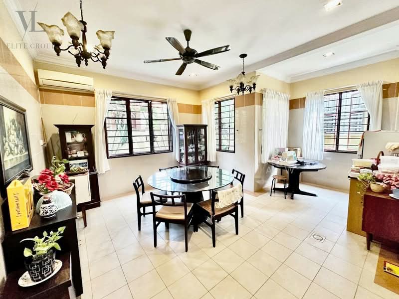 Rumah Banglo untuk Dijual di Ara Damansara (Selangor) - Vincent Liaw - Dining Room - PropertyGuru.com.my