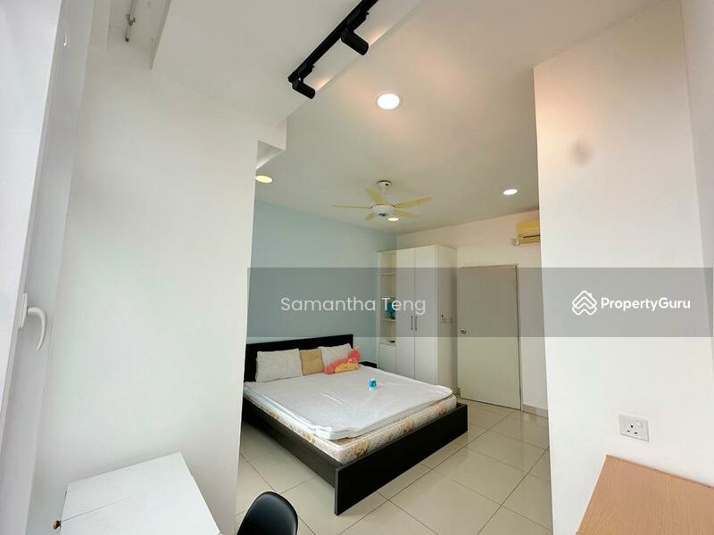 Untuk Dijual - Twin Galaxy (Dwi Galaksi)