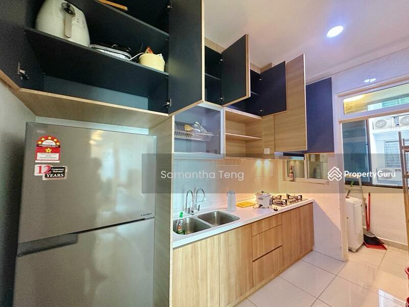 Untuk Dijual - Twin Galaxy (Dwi Galaksi)