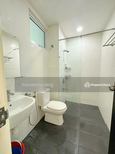 Untuk Dijual - Twin Galaxy (Dwi Galaksi)