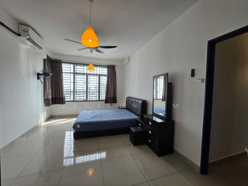 Apartment for Rent at East Bay (Seri Bayan) - Jackson Lim - Bedroom - PropertyGuru.com.my