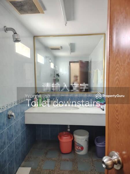 Untuk Dijual - lorong hijau