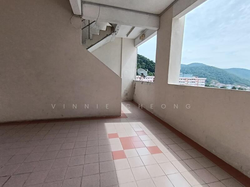 Condominium for Rent at Eden Seaview Condominium - Vinnie Cheong - Balcony - PropertyGuru.com.my