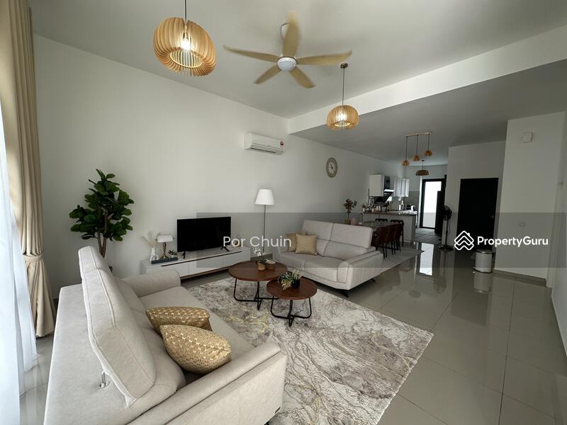 Untuk Disewa - Attleborough / Tate Bilston 22'x65' @ Eco Botanic