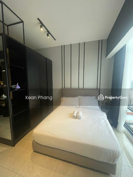 Pangsapuri untuk Disewa di Axon - Kean Phang - Master Bedroom - PropertyGuru.com.my
