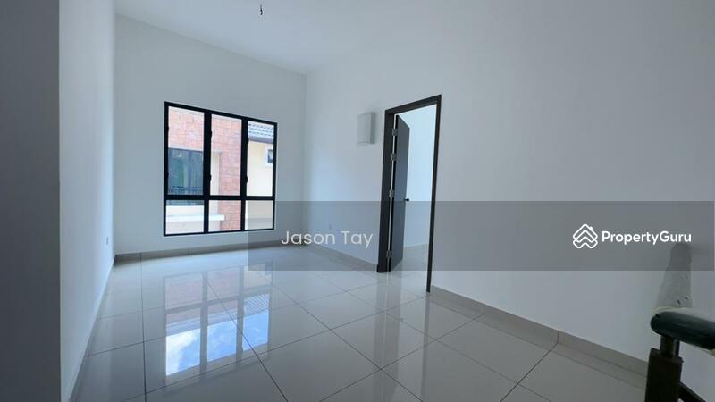 Semi-Detached House for Sale in Tanjong Minyak (Melaka) - Jason Tay - Living Room - PropertyGuru.com.my