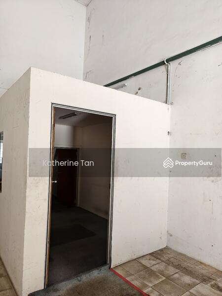 For Rent - Putra Indah : Jalan Putra Indah