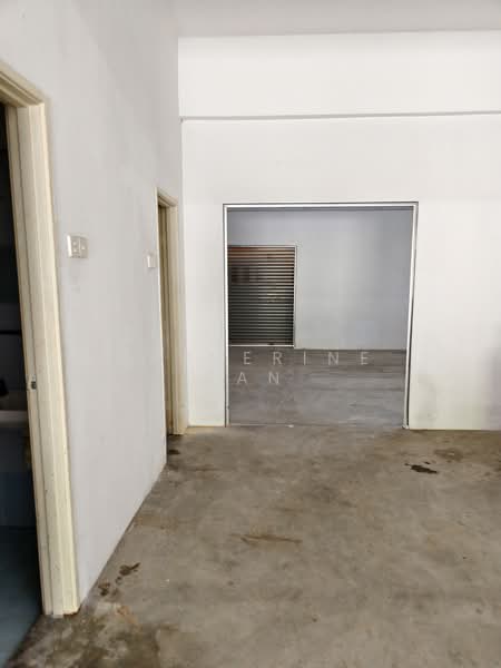 Shop for Rent in Putra Heights (Subang Jaya) - Katherine Tan - Interior - PropertyGuru.com.my