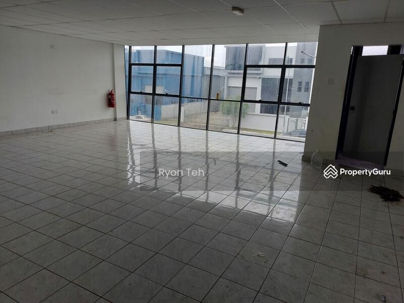 Factory for Rent in Ulu Tiram (Johor) - Ryon Teh - Living Room - PropertyGuru.com.my