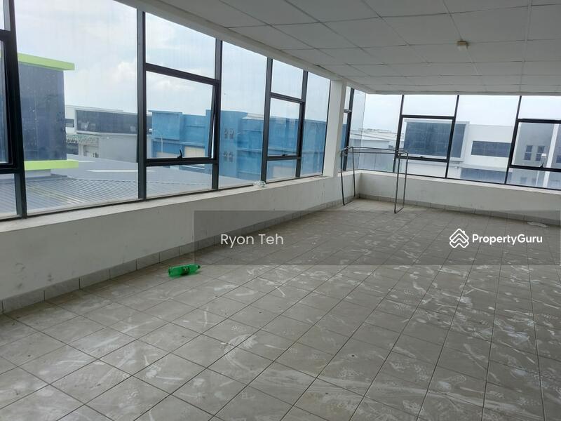 Factory for Rent in Ulu Tiram (Johor) - Ryon Teh - Balcony - PropertyGuru.com.my