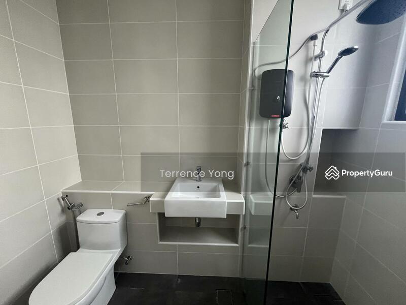Cluster House for Rent in Taman Ekoflora (Johor Bahru) - Terrence Yong - Bathroom - PropertyGuru.com.my
