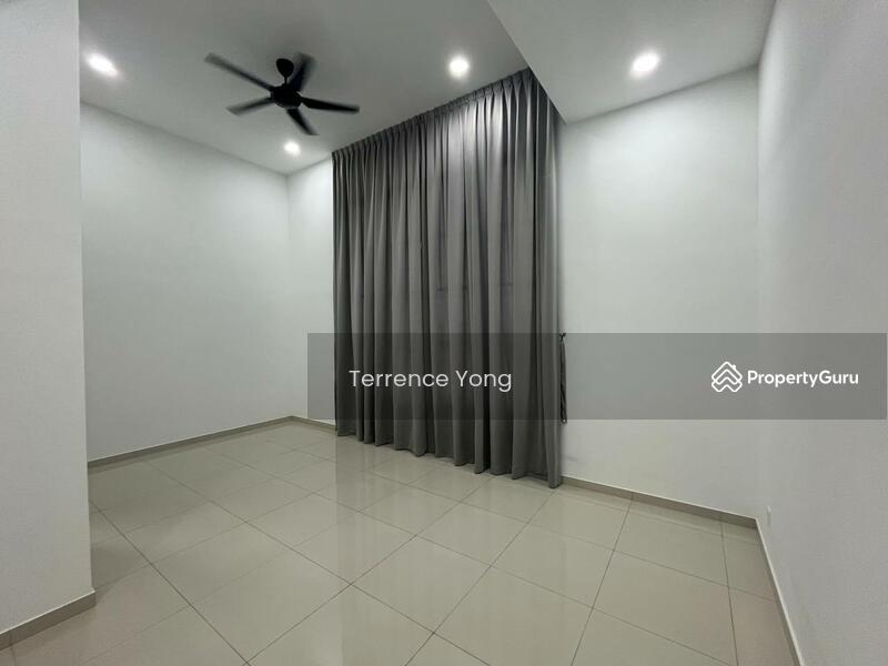 Cluster House for Rent in Taman Ekoflora (Johor Bahru) - Terrence Yong - Bedroom - PropertyGuru.com.my
