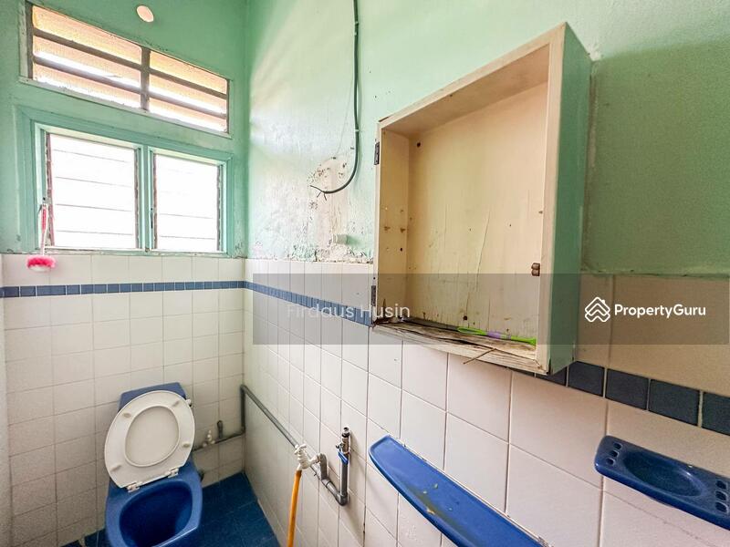 Untuk Dijual - TAMAN KANAGAPURAM