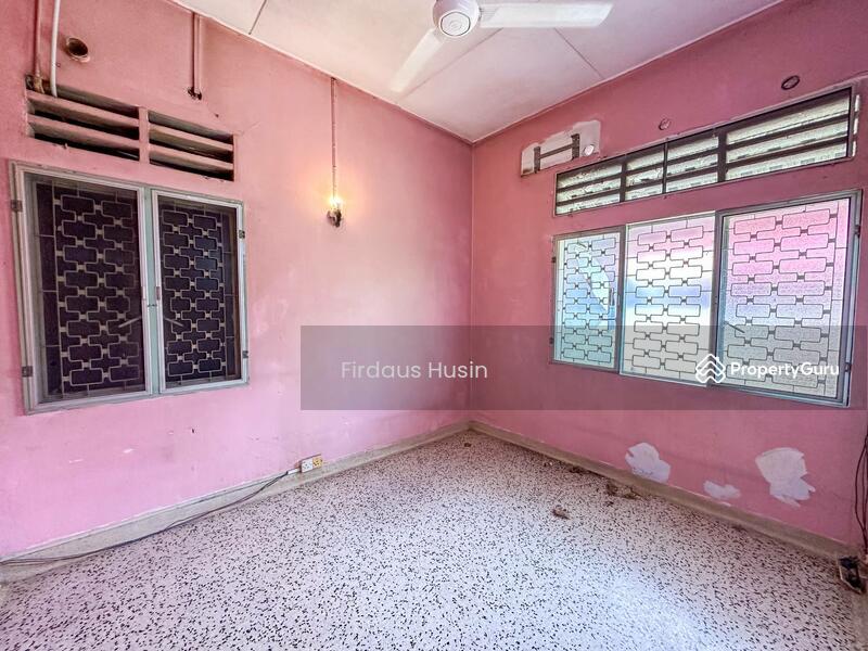 Untuk Dijual - TAMAN KANAGAPURAM