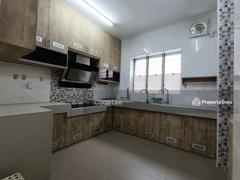 Modern Kitchen