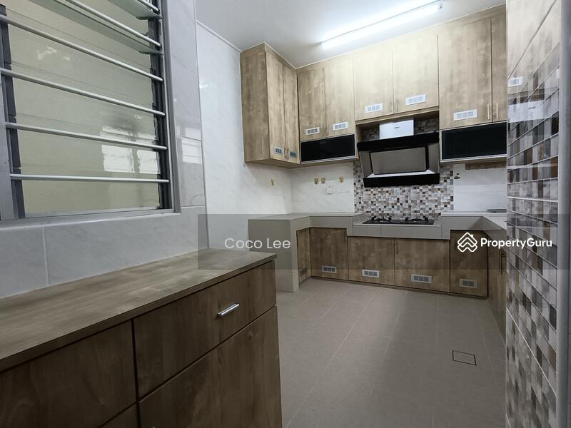 Modern Kitchen