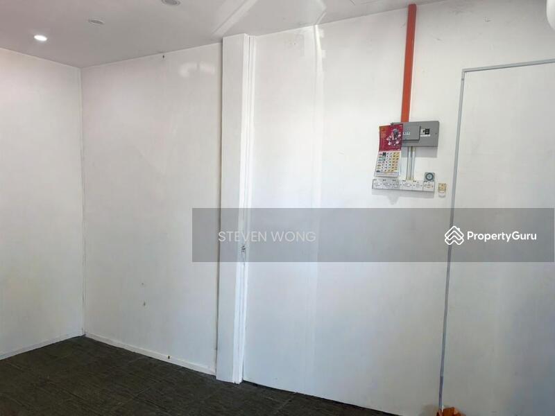 Kedai / Pejabat untuk Dijual di Taman Valdor (Sungai Bakap) - STEVEN WONG - PropertyGuru.com.my