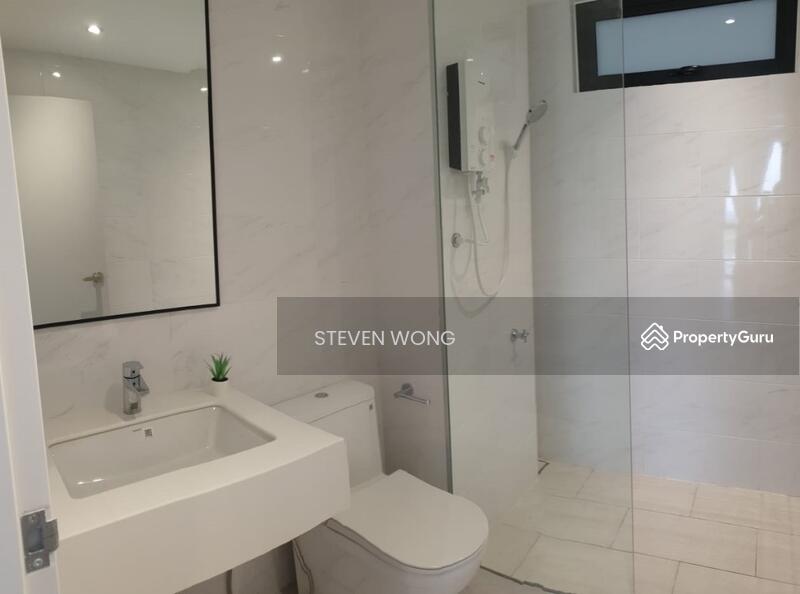 Kondominium untuk Disewa di Vertu Resort - STEVEN WONG - Bathroom - PropertyGuru.com.my