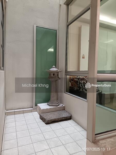 Centre Hall Courtyard 