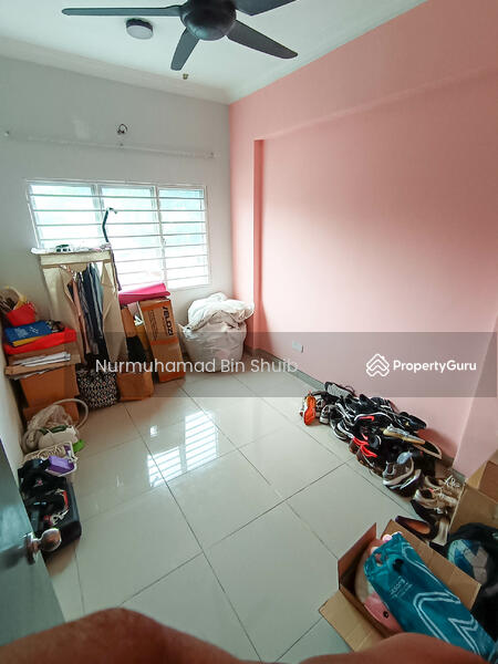 For Sale - Taman Dahlia (Bandar Baru Salak Tinggi)