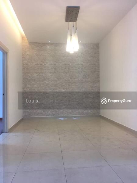 2-storey Terraced House for Sale in Bandar Kinrara (Selangor) - Louis . - Living Room - PropertyGuru.com.my