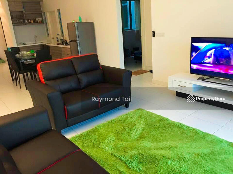 Kondominium untuk Dijual di Elit Heights @ Bayan City - Raymond Tai - Living Room - PropertyGuru.com.my