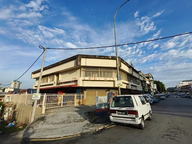 Shop / Office untuk Disewa di Taman Taynton View (Cheras) - Henry Chia - Exterior - PropertyGuru.com.my