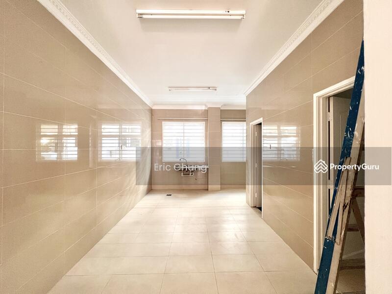 For Sale - 3 Storey Superlink, Anjung Sari, Setia Alam