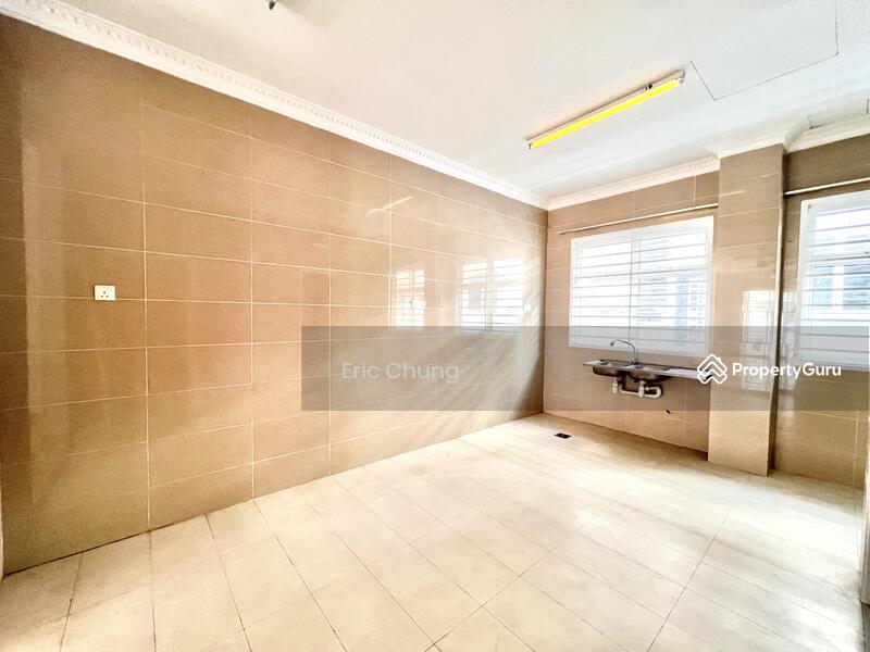 For Sale - 3 Storey Superlink, Anjung Sari, Setia Alam