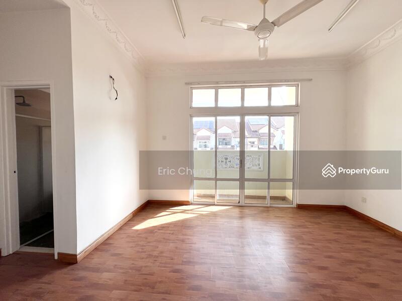 For Sale - 3 Storey Superlink, Anjung Sari, Setia Alam